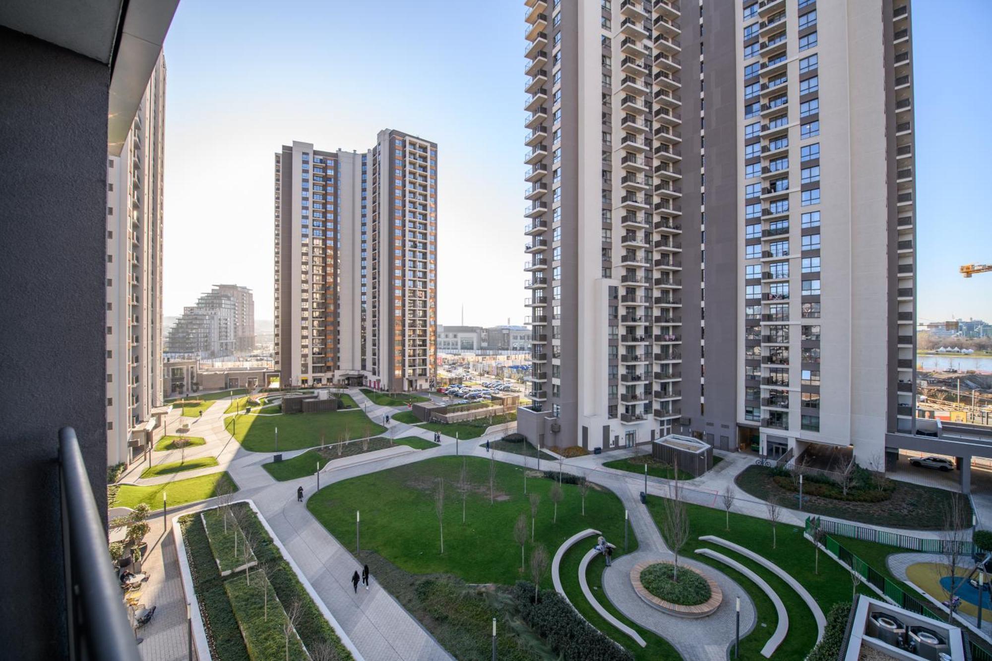 Belgrade Waterfront Residences - Beograd Na Vodi Luaran gambar