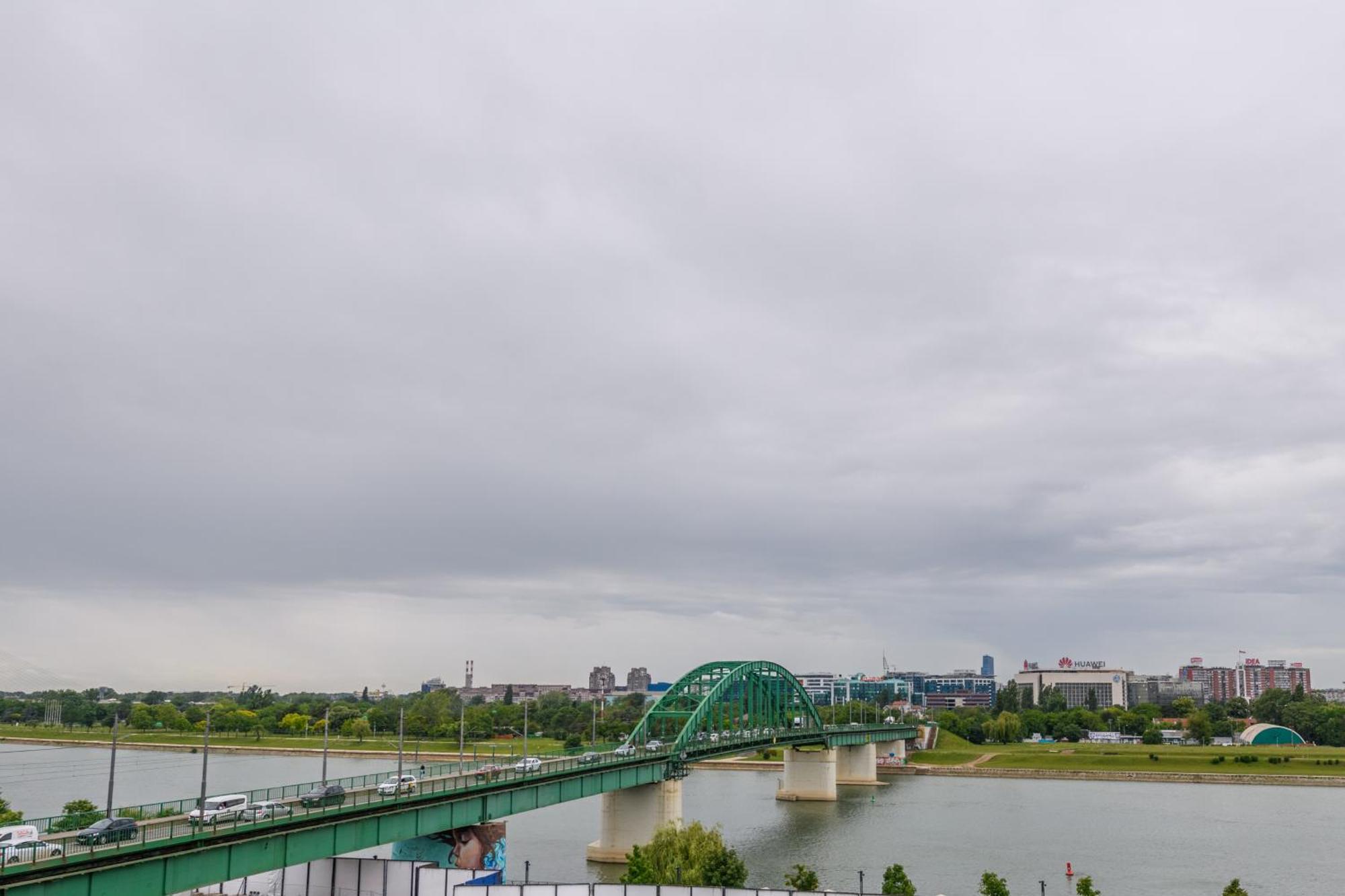 Belgrade Waterfront Residences - Beograd Na Vodi Luaran gambar